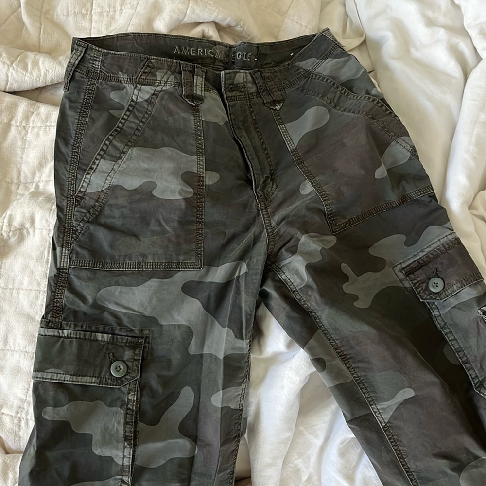 American Eagle Cargo Camo